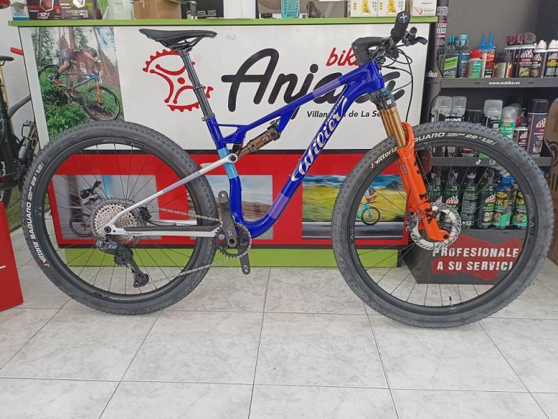 BIKE URTA MAX SLR XT M8250 K6 KASHIMA 120 M WILIER VITTORIA'25