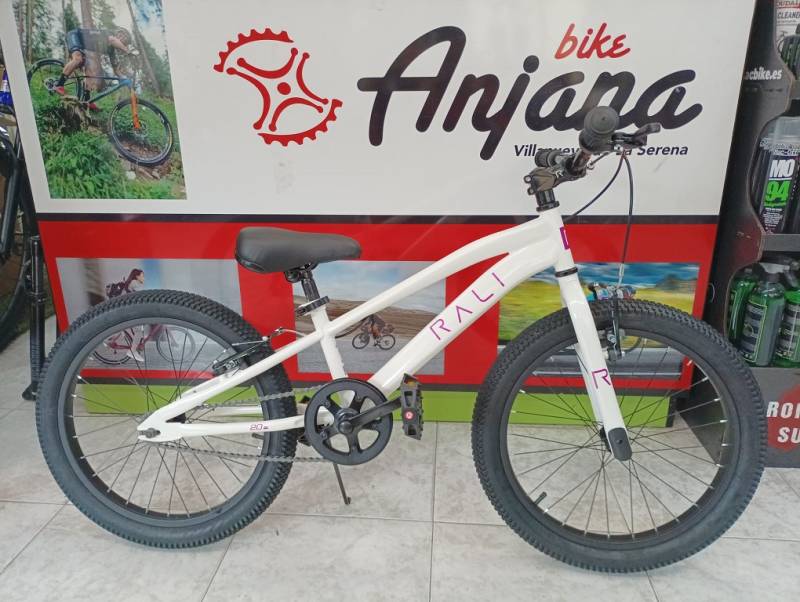 Rali PRO2 (20″) BLANCO